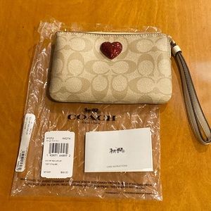 Coach Mini Pocket Book NWT